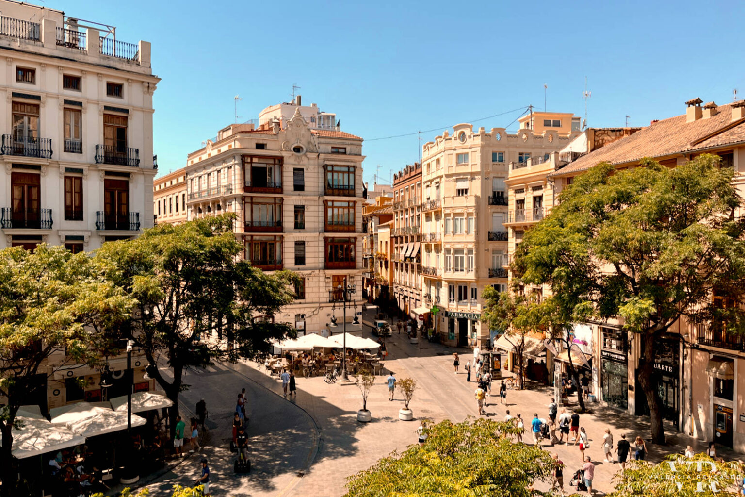 4-best-areas-where-to-stay-in-valencia-in-2023